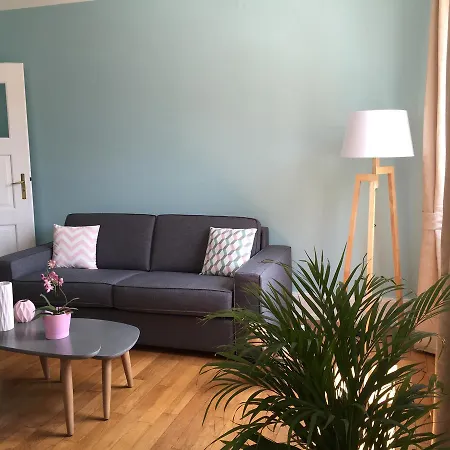 Apartment Au Grenier A Sel *